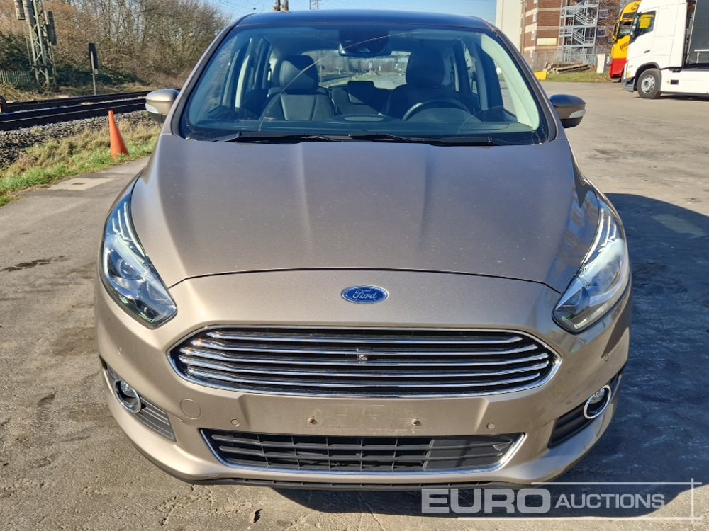 Auto 2019 Ford S-Max: pilt 8